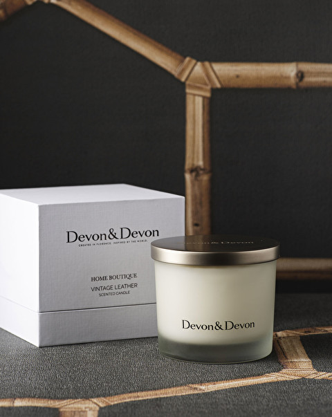 180 gr Vintage Leather candle - Soaps and Candles | Devon&Devon