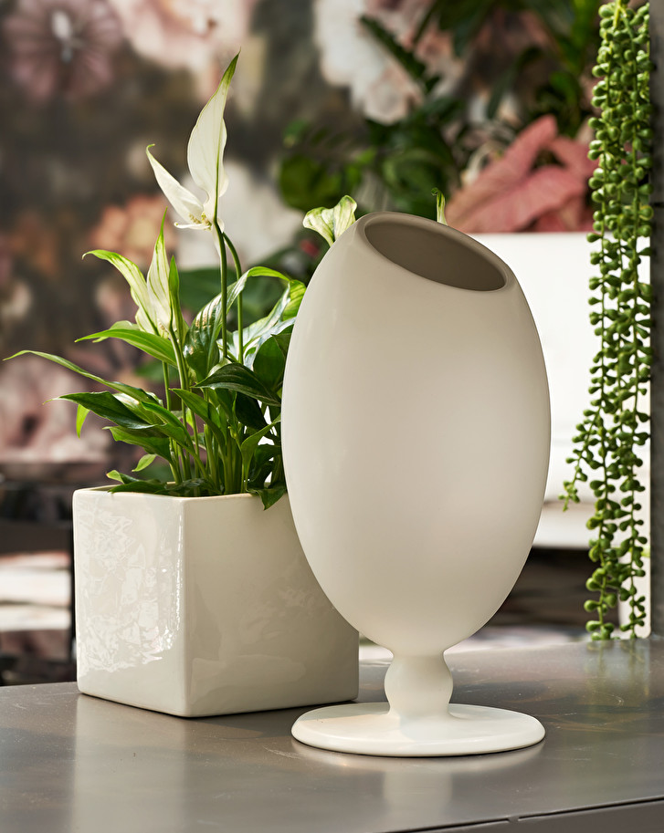 Dahlia vase | Deluxe Design by Devon&Devon