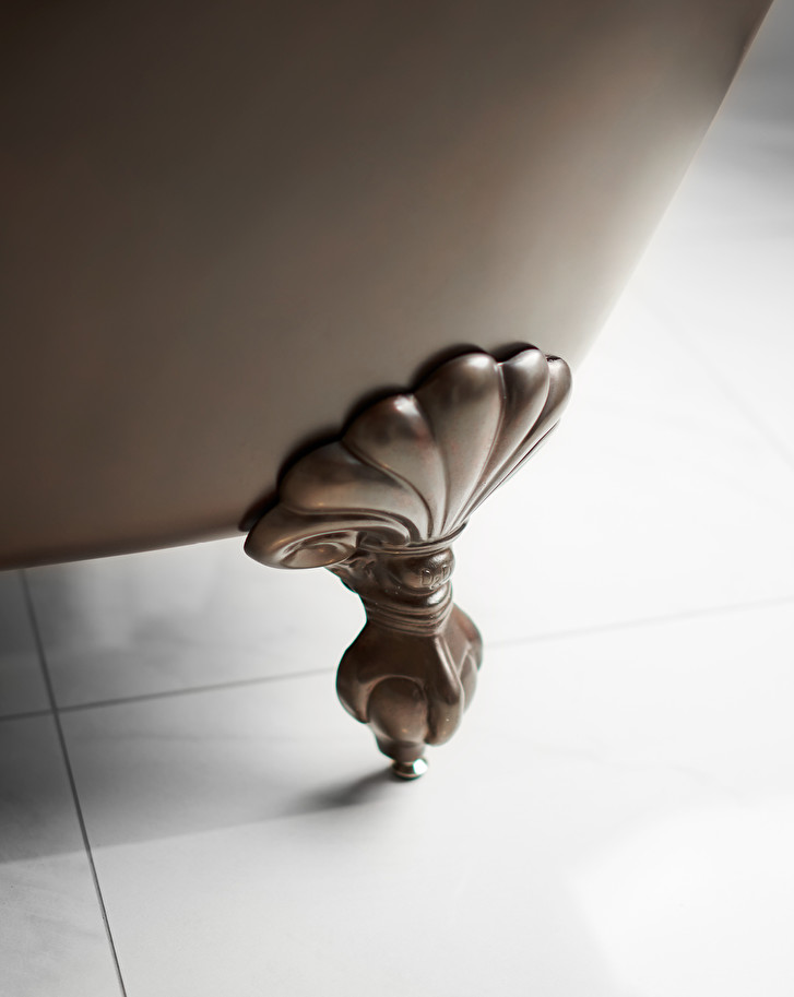 Admiral Copper Effect Bathtub | Deluxe Design by Devon&Devon Admiral Copper Effect Bathtub | Deluxe Design by Devon&Devon