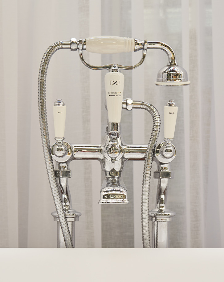Dandy Bath and shower mixer | Deluxe Design by Devon&Devon