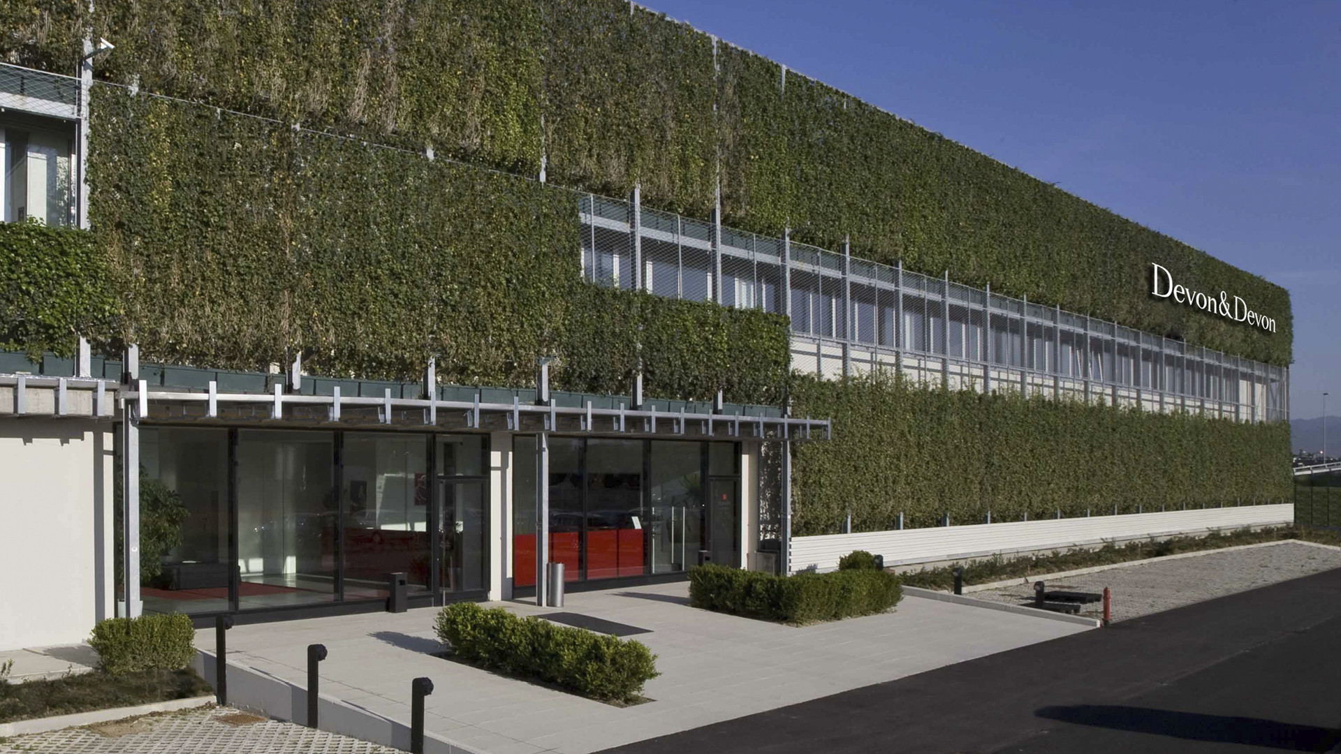 Devon&Devon has new headquarters!