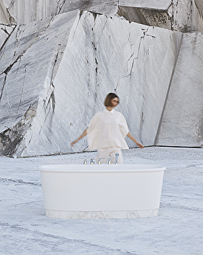 Holiday bathtub in White Tec Plus